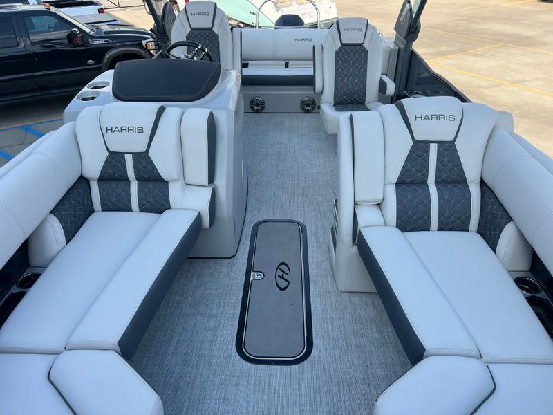 Boat Image 9