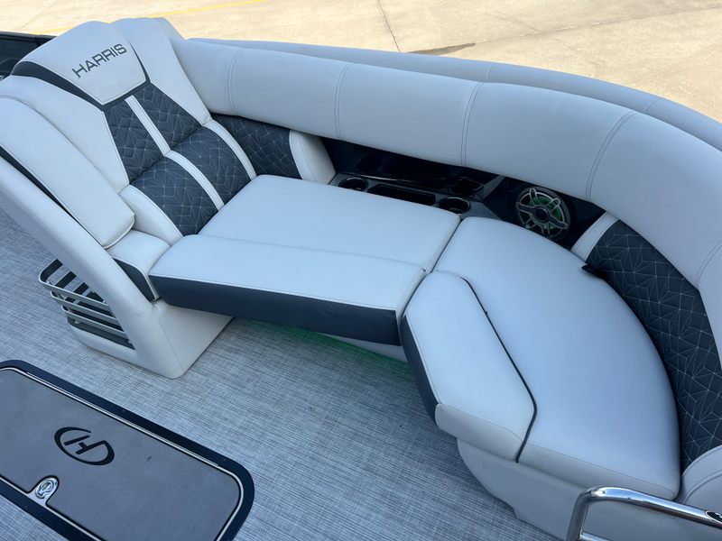 Boat Image 11