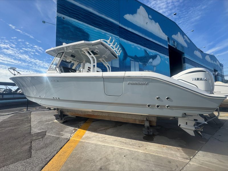 2024 Pursuit S 328