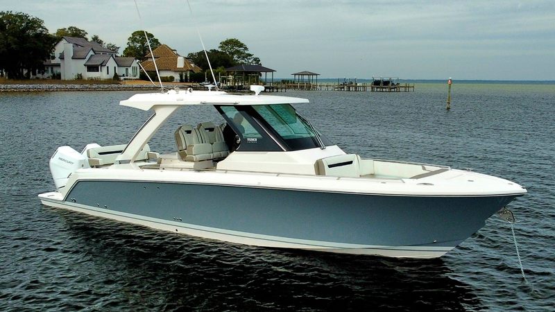 2025 Tiara Yachts 34 LS