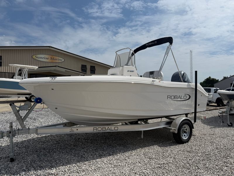 2026 Robalo 180 CC