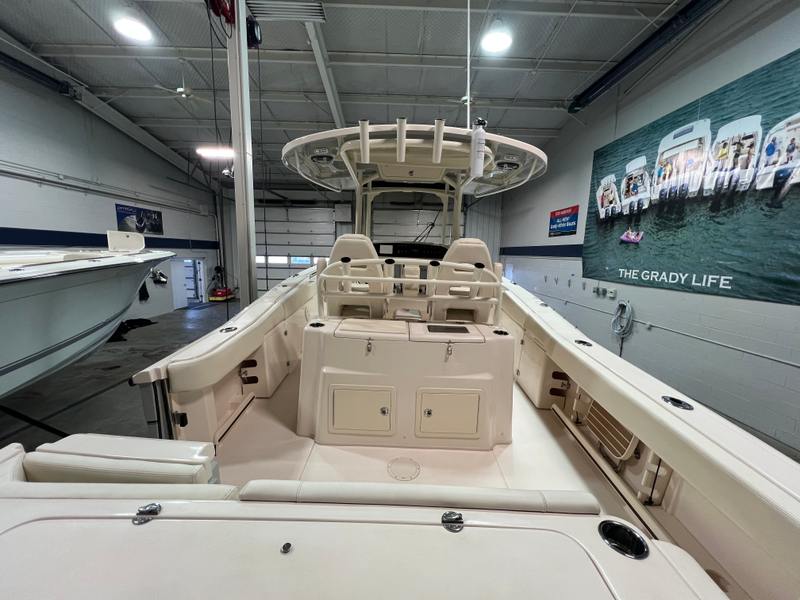 2023 Grady white Canyon 306