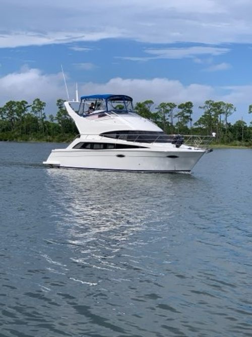 2008 Carver 36 Sport Sedan