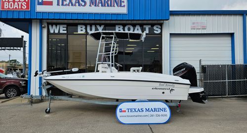 2019 Bayliner F18