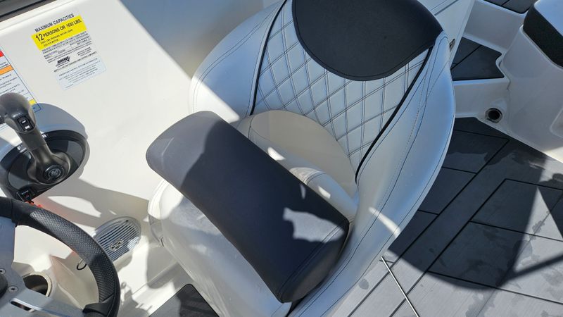 Boat Image 13