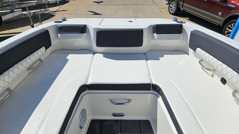 Boat Image 18