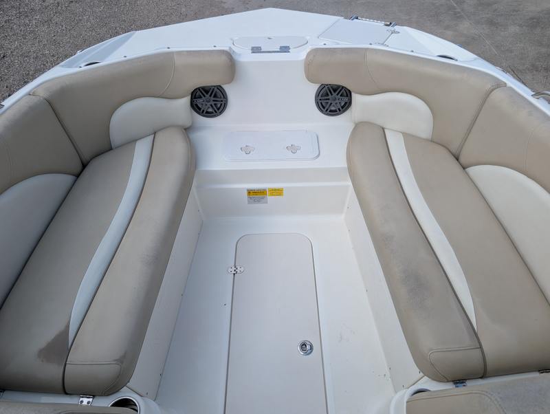 Boat Image 12