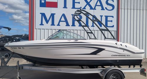 2018 Chaparral 19 H2O S&F