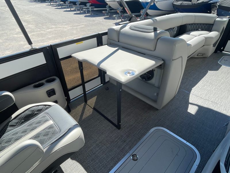 Boat Image 14