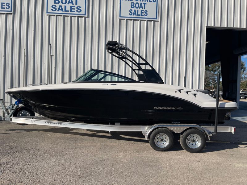 2026 Chaparral 23 SSI