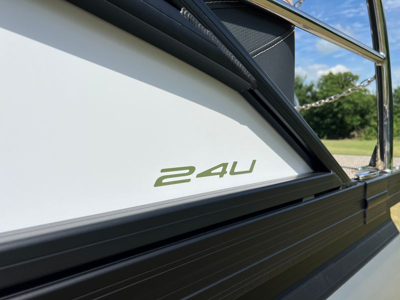 Boat Image 6