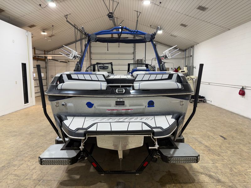 Boat Image 6
