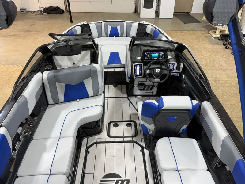 Boat Image 14