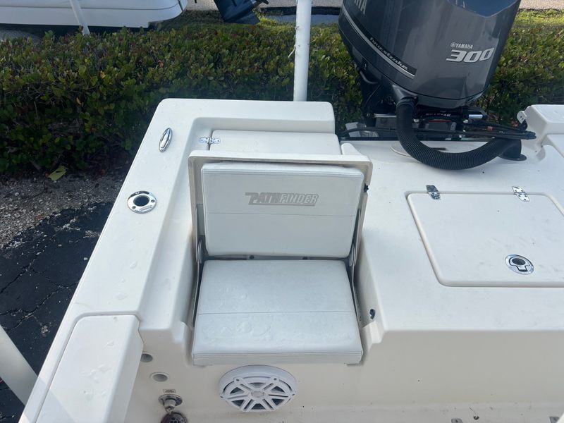 Boat Image 11