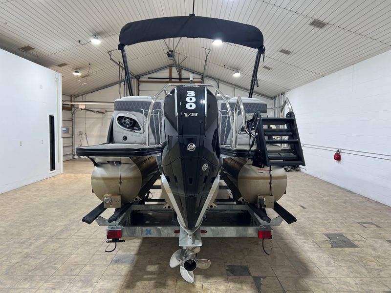 Boat Image 6