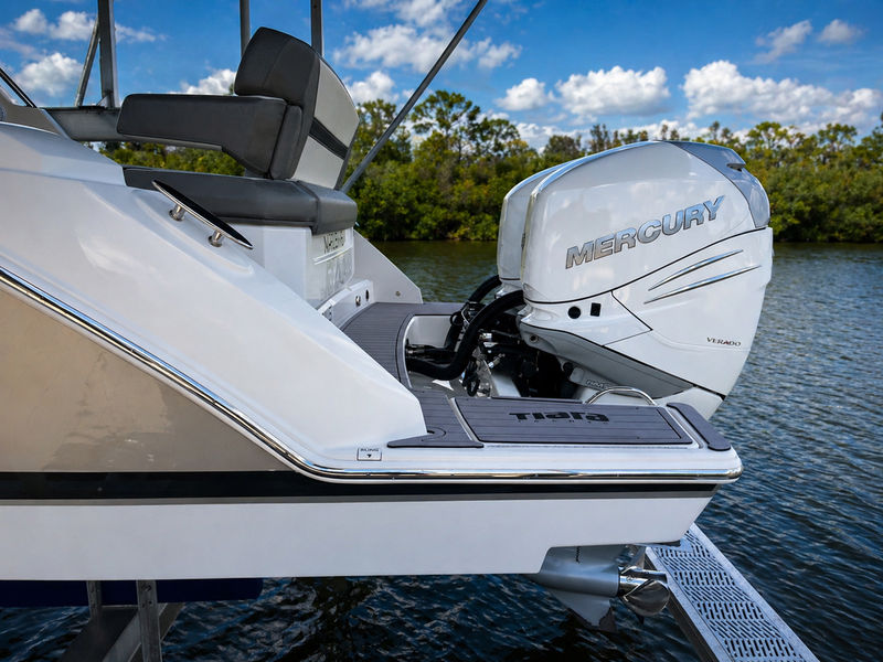 Boat Image 9