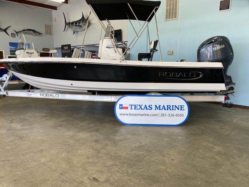 2025 Robalo 206 Cayman DLX