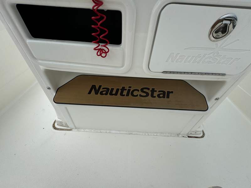 Boat Image 27