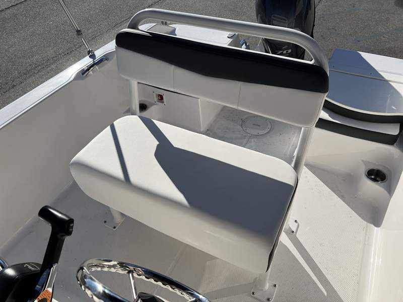 Boat Image 14